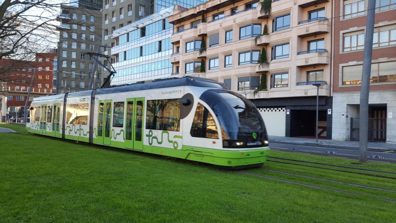 San Mames Apartment - Free Parking Bilbao Eksteriør bilde