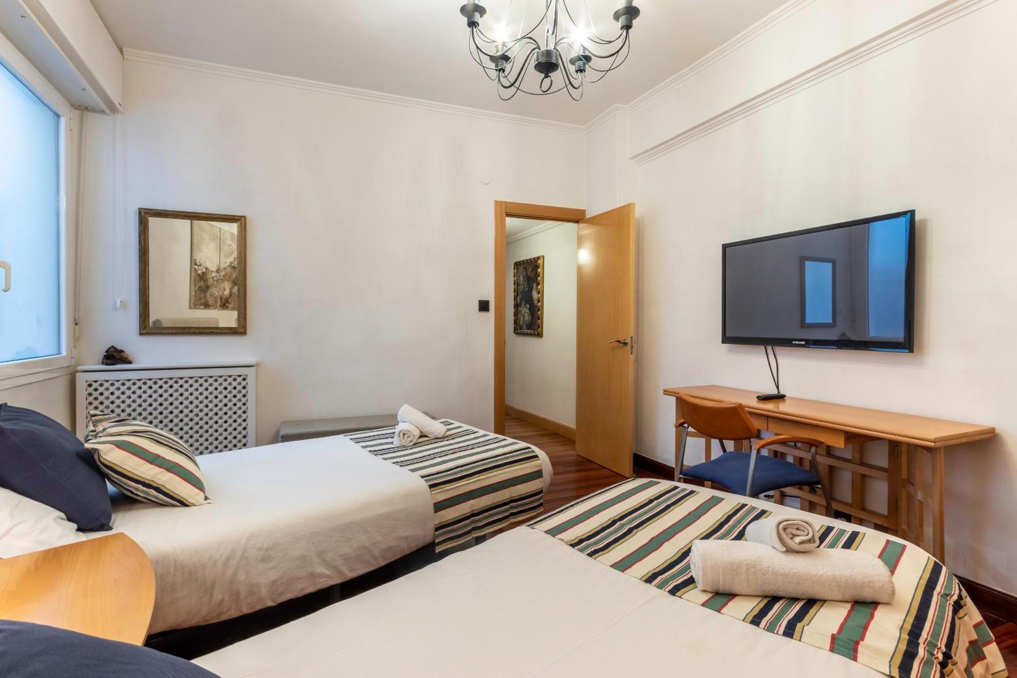 San Mames Apartment - Free Parking Bilbao Eksteriør bilde